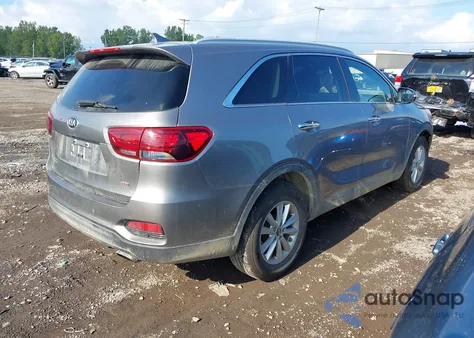 2019 Kia Sorento 2.4L Lx из США, поврежденный, VIN 5XYPG4A37KG434066